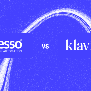 A blue background comparison graphic featuring iPresso and Klaviyo, representing the professional migration from e-commerce-focused "owned marketing" tools to advanced enterprise-grade Customer Data Platforms (CDP) and omnichannel marketing automation.